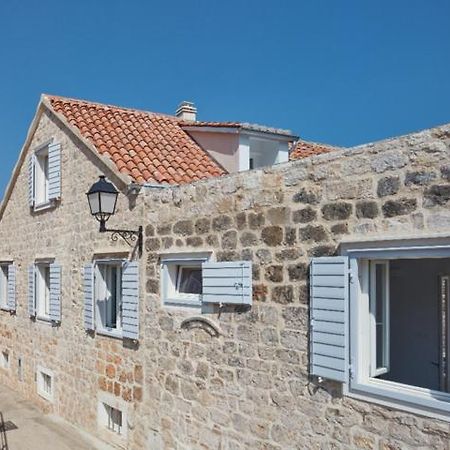 Villa Orange Tree House Vis Exterior foto